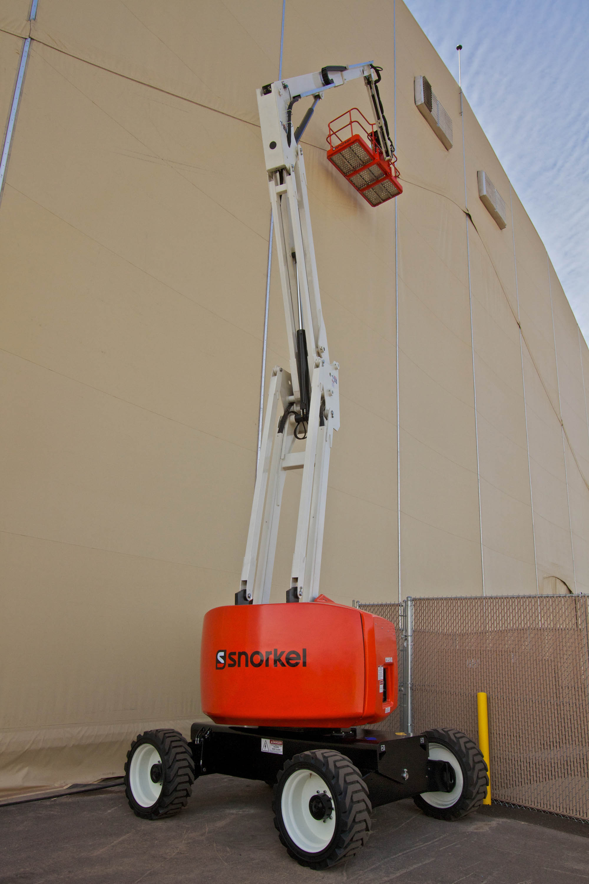 17m-20m����ʽ�߿����I(y��)ƽ�_